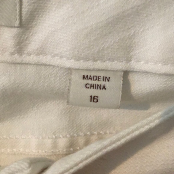Coldwater Creek white jeans. Size Misses 16 - Picture 3 of 6